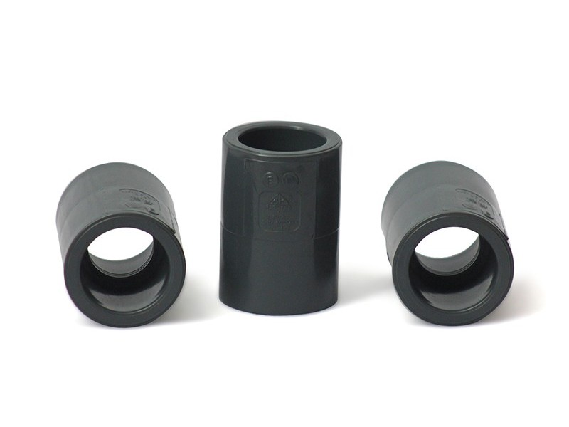 環(huán)琪美標(biāo)PVC內(nèi)牙直通